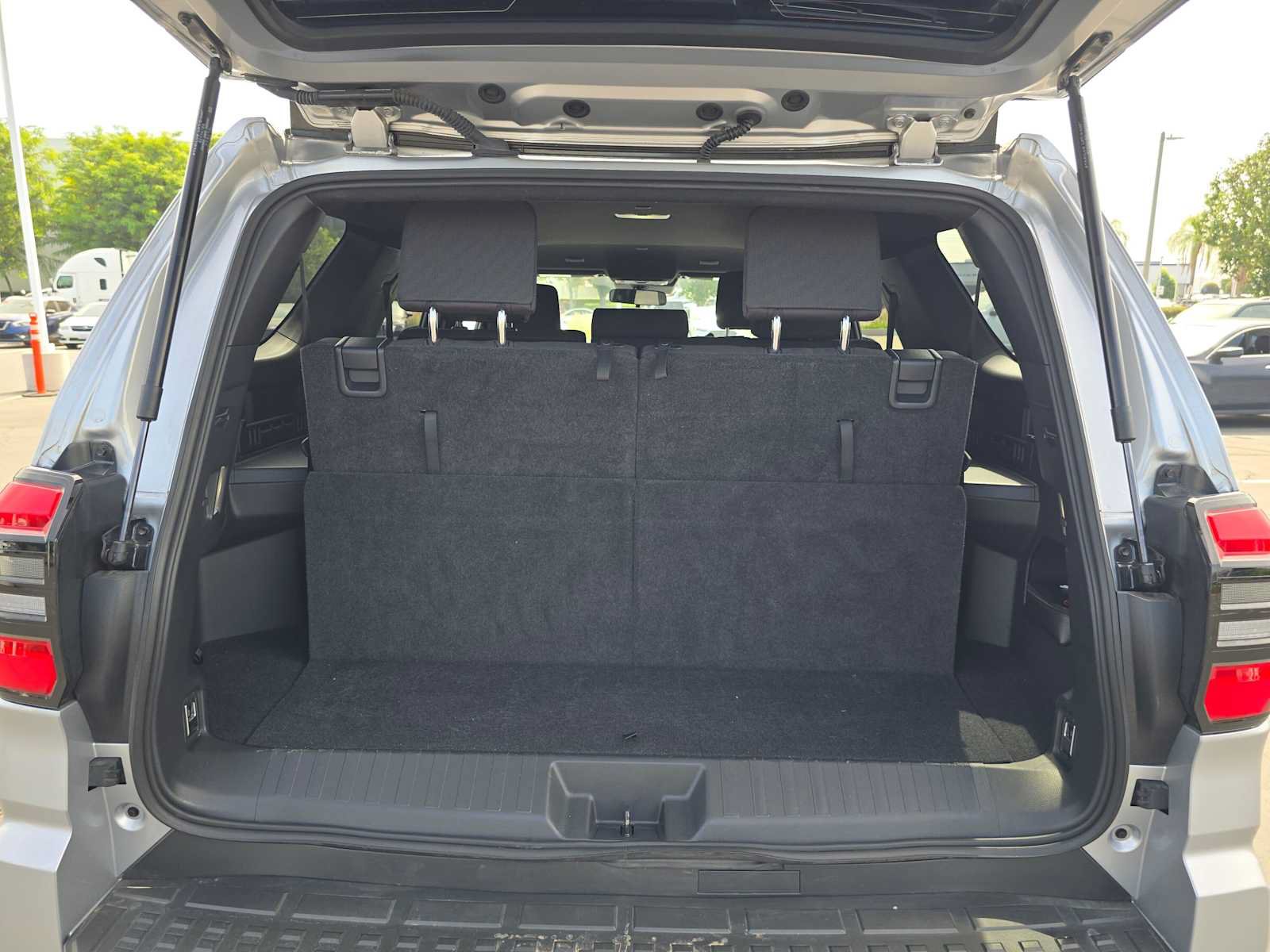 Certified 2026 Toyota 4Runner SR5 AWD/4WD image 14