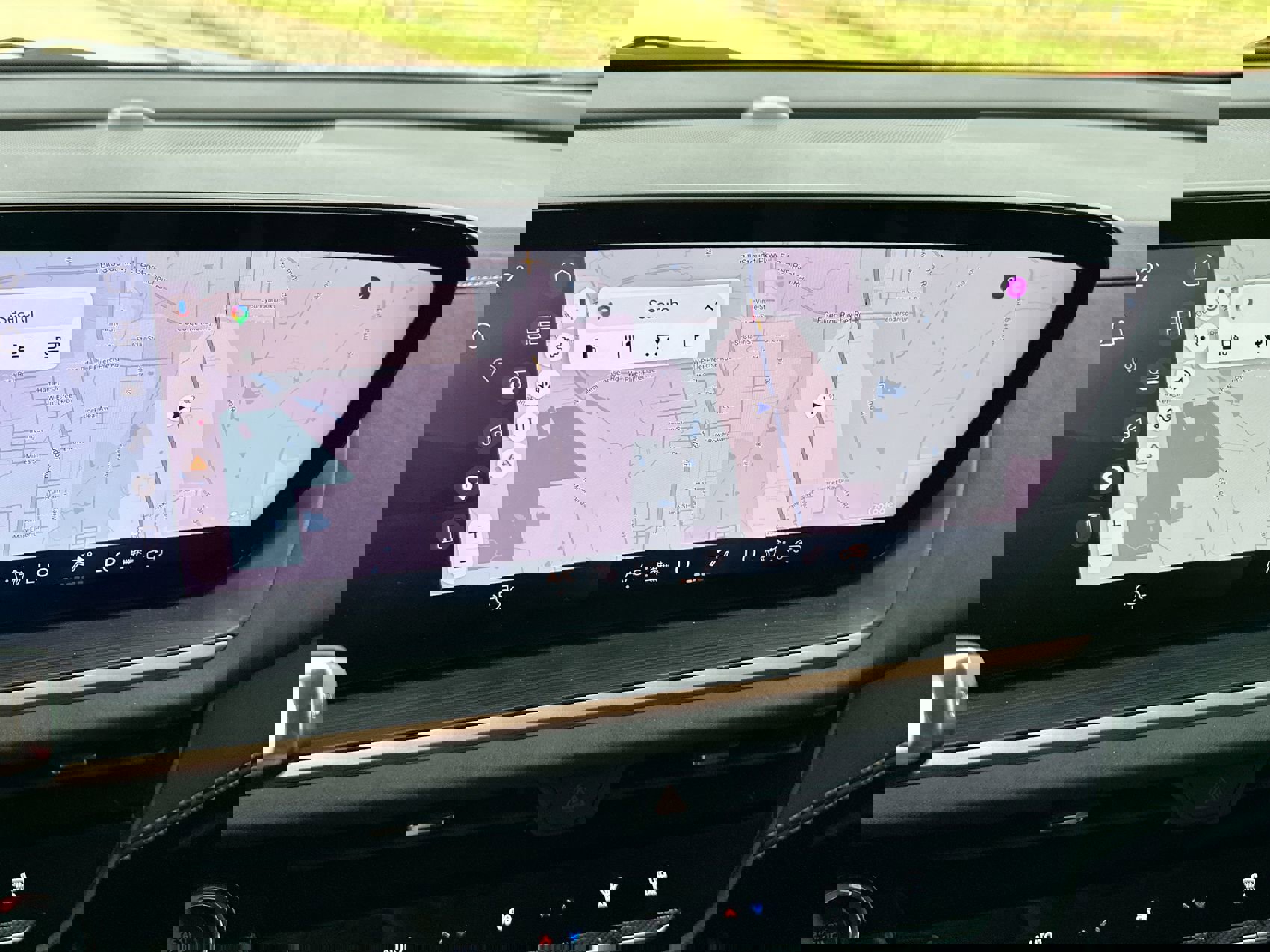 Used 2025 Buick Envision Sport Touring AWD/4WD image 17