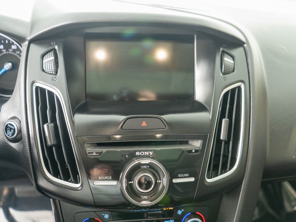 Used 2018 Ford Focus Titanium image 19