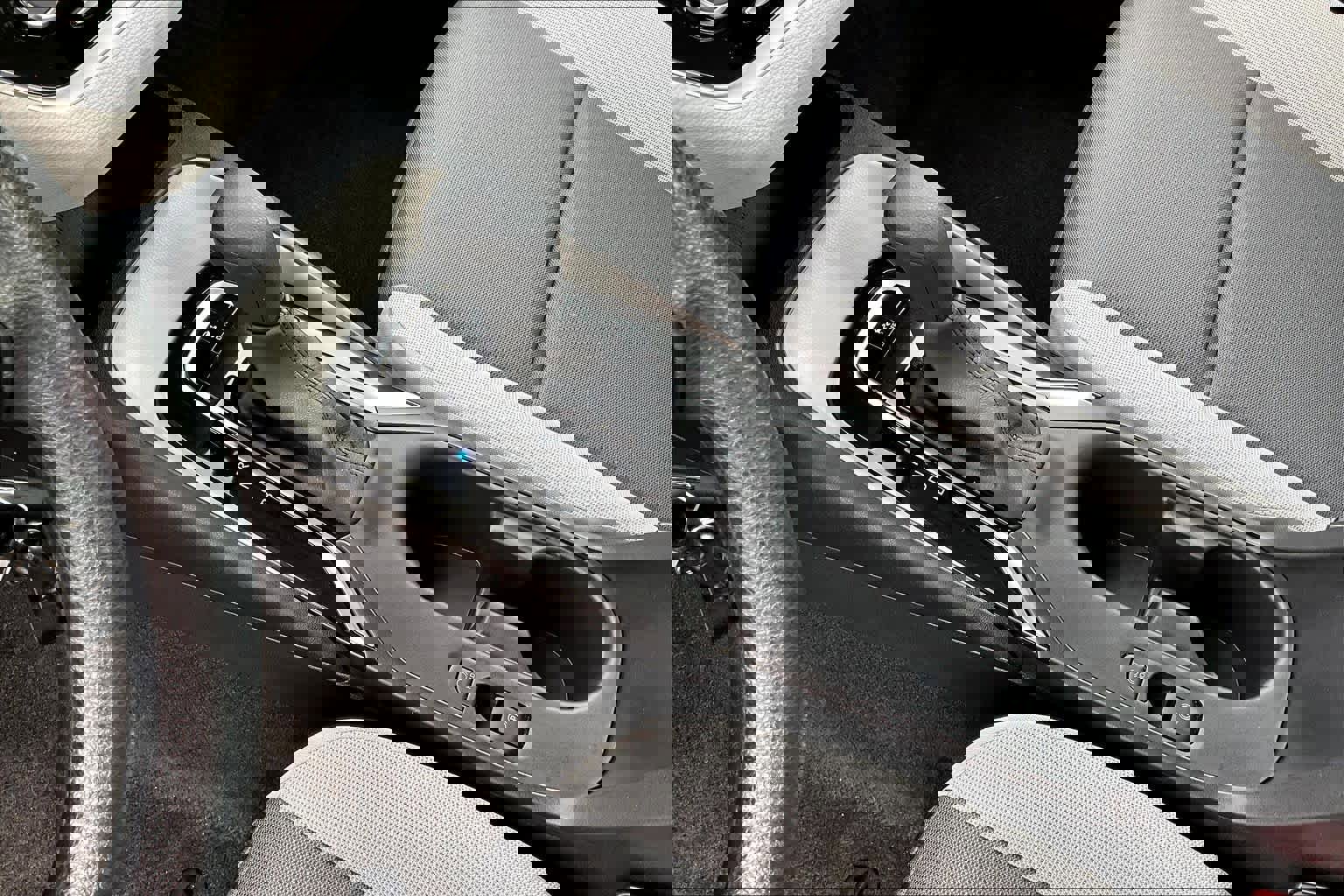 Certified 2025 Toyota Corolla LE image 16