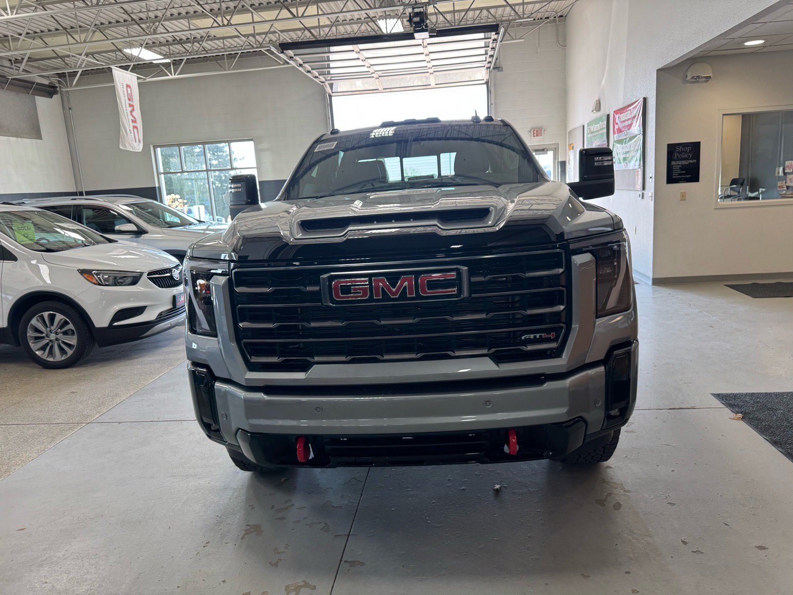 New 2026 GMC Sierra 2500 AT4 w/ AT4 Premium Plus Package AWD/4WD image 2