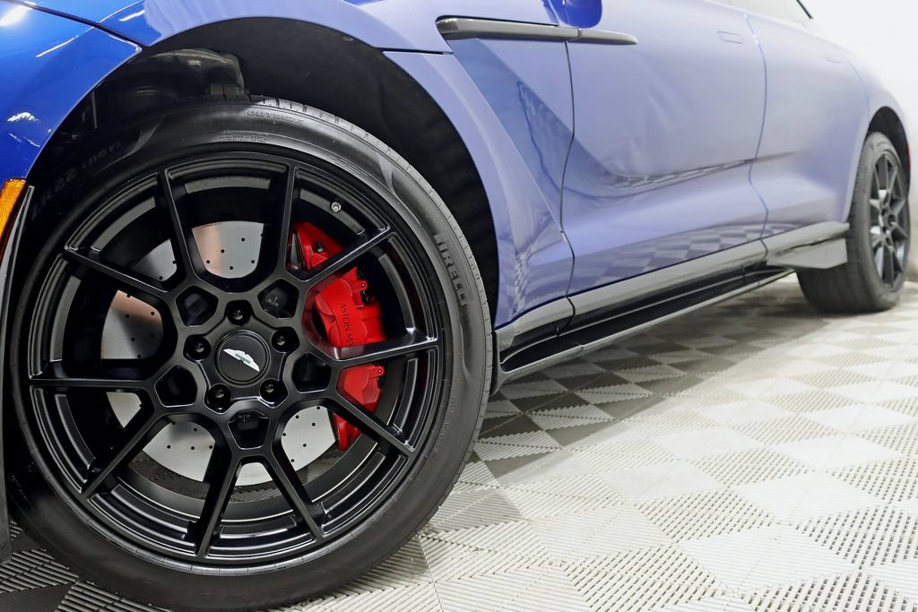 Used 2023 Aston Martin DBX 707 AWD/4WD image 4