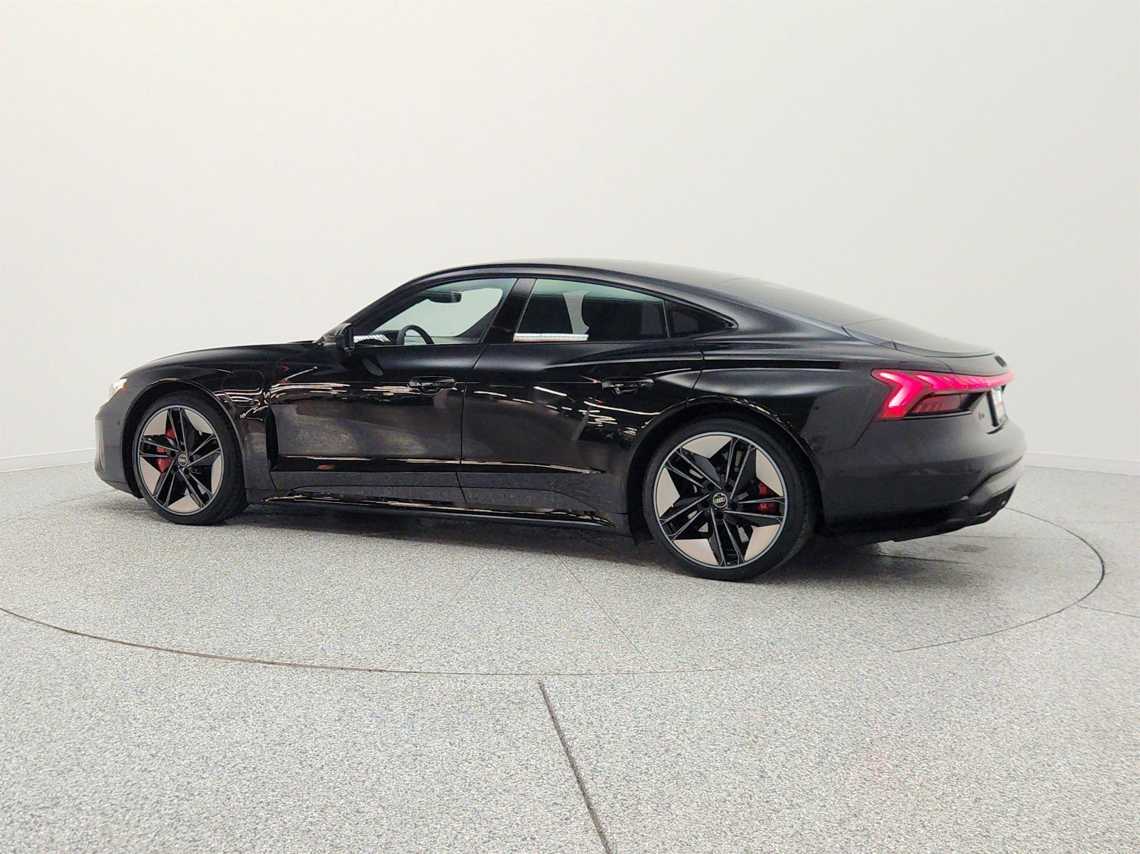 Used 2022 Audi RS e-tron GT w/ Year 1 Package AWD/4WD image 8