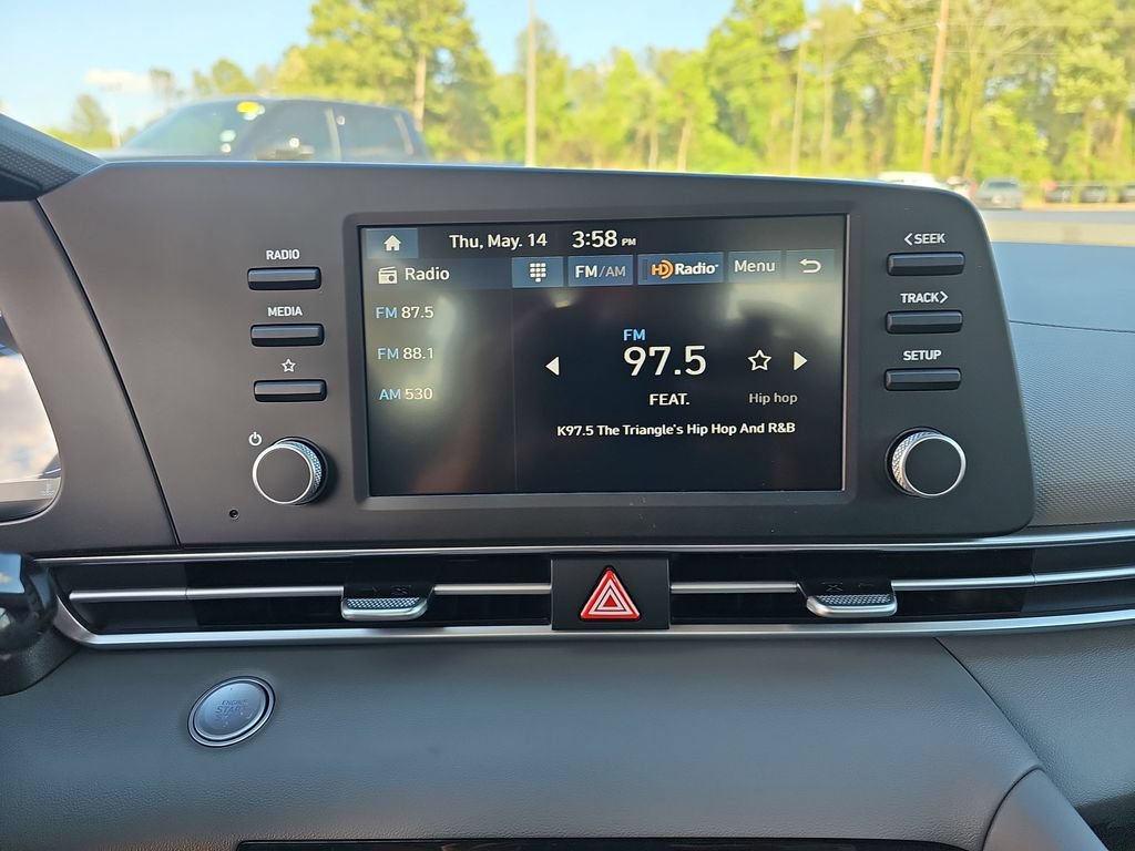 New 2026 Hyundai Elantra SEL Sport Premium FWD image 22