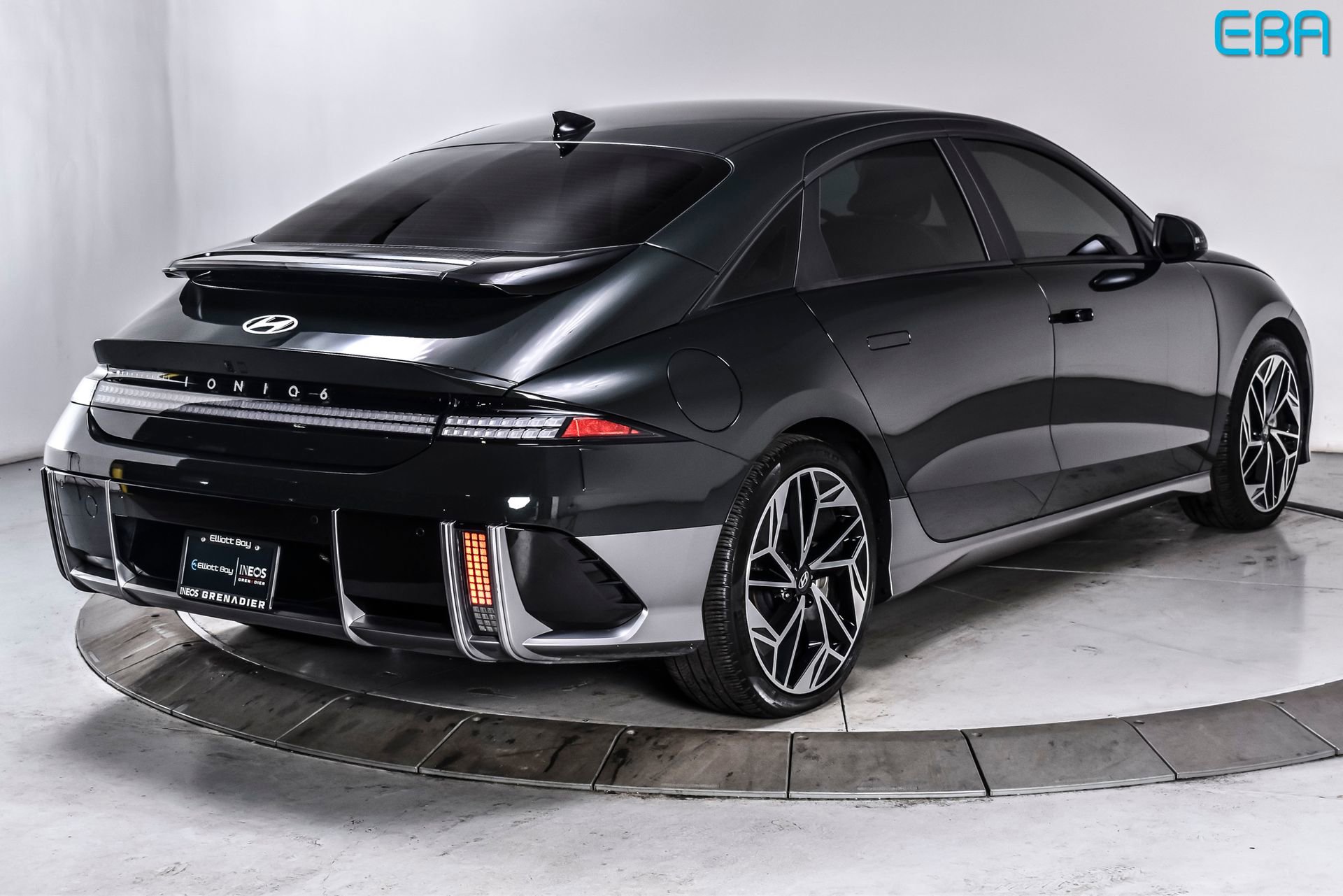 Used 2024 Hyundai Ioniq 6 SEL AWD/4WD image 6