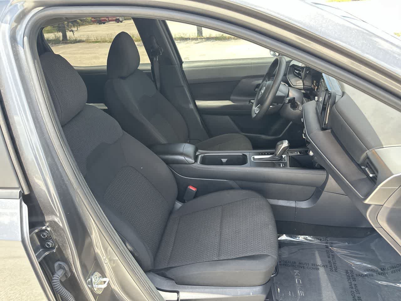 Used 2025 Nissan Kicks S FWD image 22