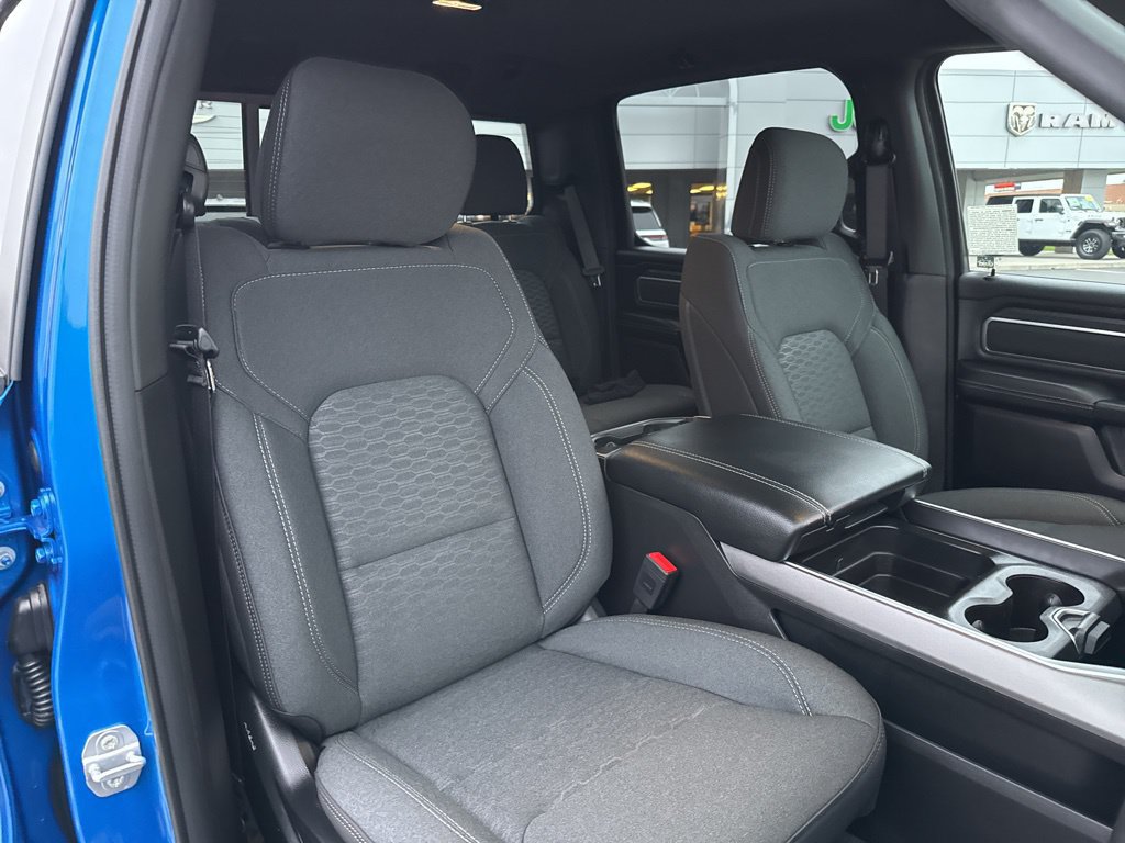 New 2026 RAM 1500 Big Horn AWD/4WD image 13