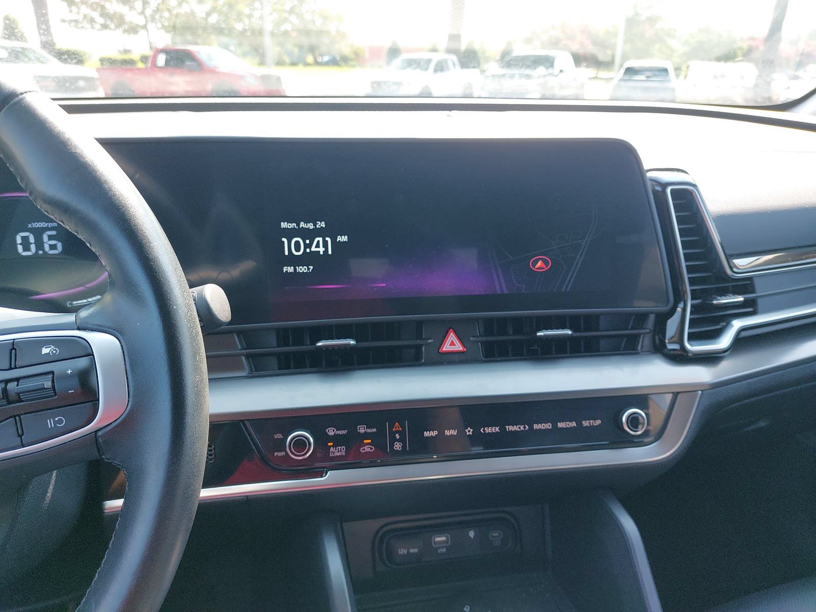 Used 2024 Kia Sportage EX FWD image 19