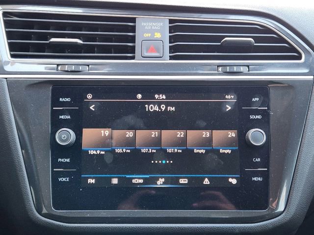 New 2024 Volkswagen Tiguan SE image 12