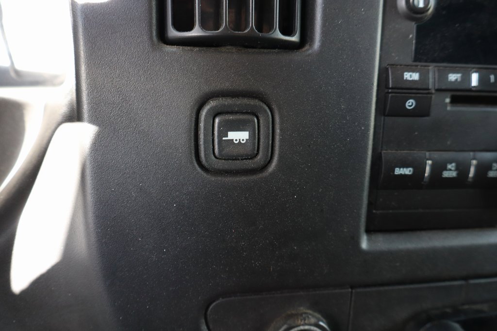 Used 2009 Chevrolet Express 1500 image 10