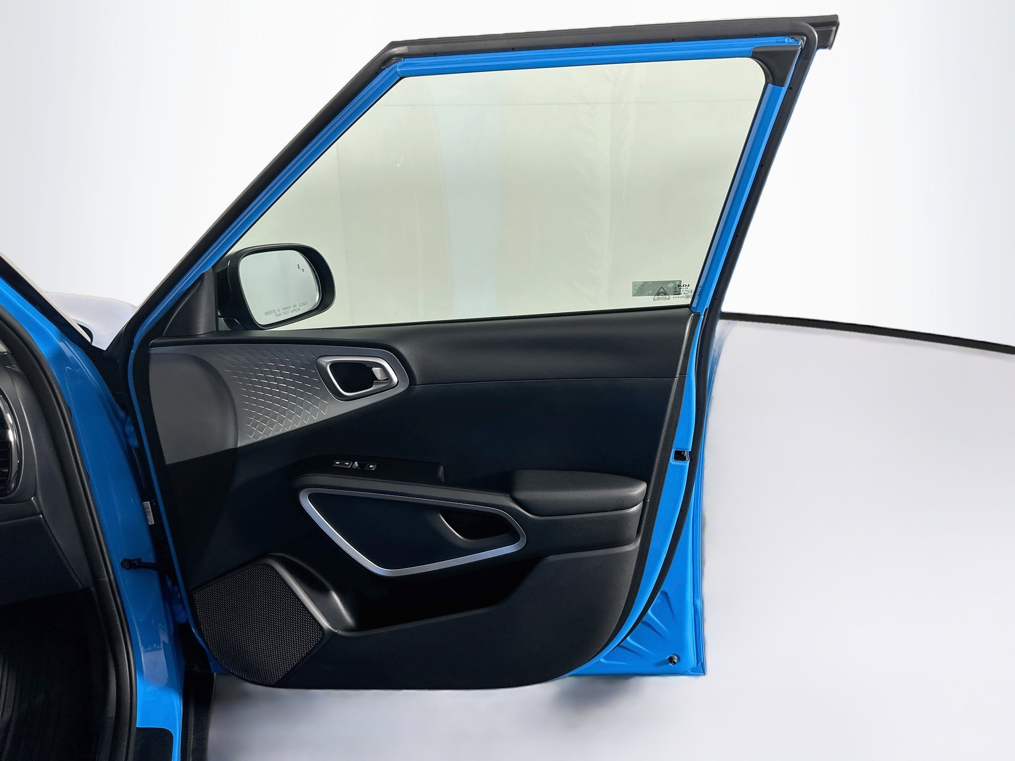 Used 2025 Kia Soul S FWD image 31