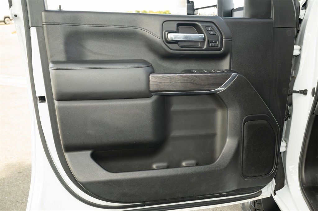 Used 2021 Chevrolet Silverado 2500 LTZ image 25