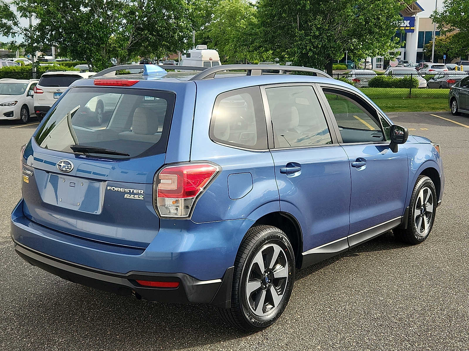 Used 2017 Subaru Forester 2.5i w/ Alloy Wheel Package AWD/4WD image 6