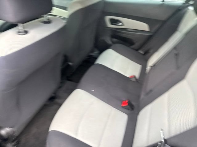 Used 2014 Chevrolet Cruze LS FWD image 18
