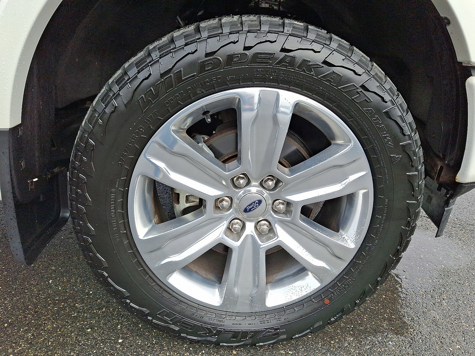 Used 2020 Ford F150 Platinum w/ Equipment Group 701A Luxury image 8