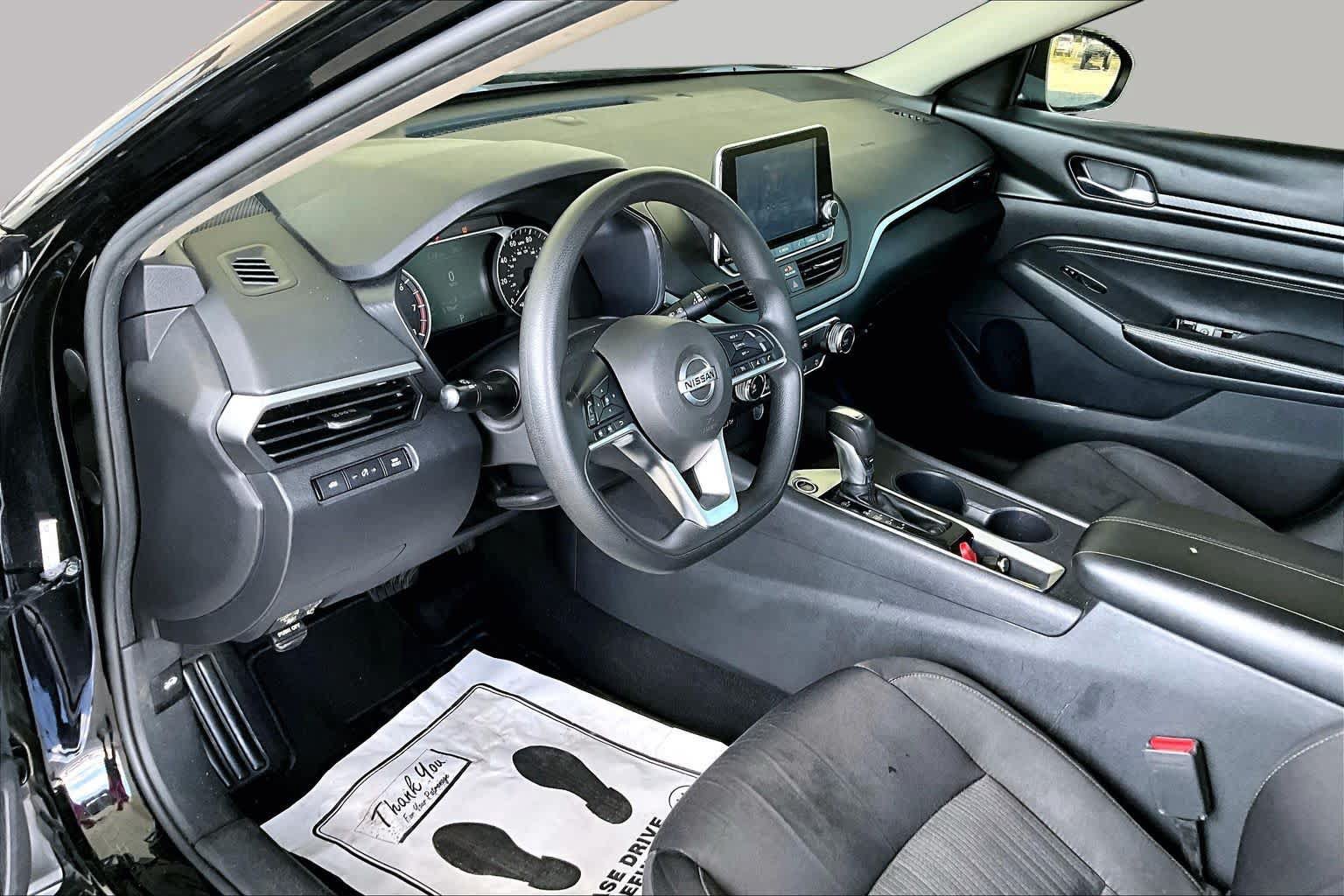 Used 2020 Nissan Altima 2.5 S FWD image 17