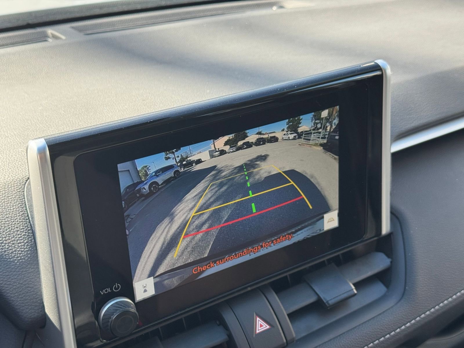 Used 2025 Toyota RAV4 LE AWD/4WD image 17