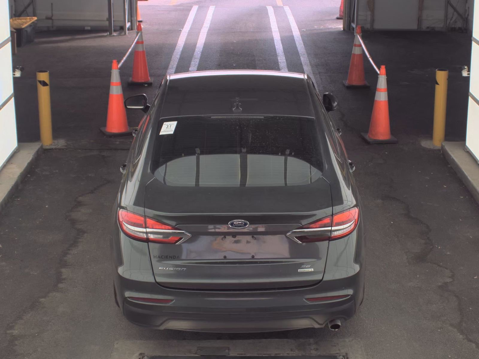 Used 2020 Ford Fusion SE image 8