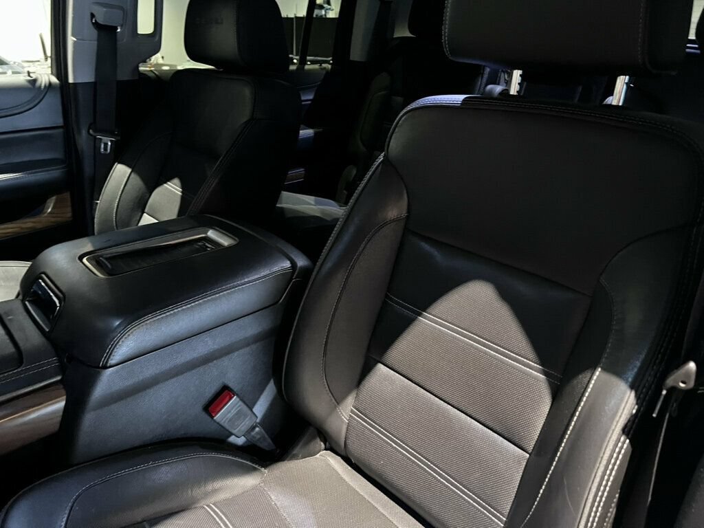 Used 2020 GMC Yukon XL Denali AWD/4WD image 13