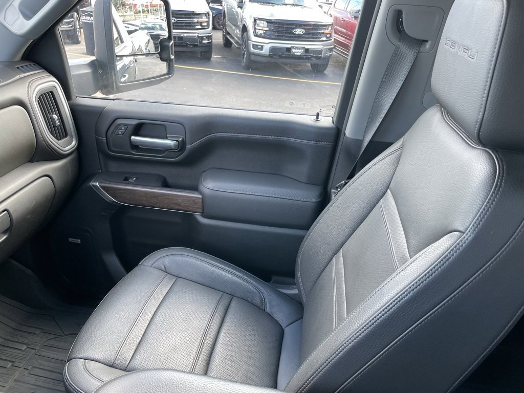 Used 2022 GMC Sierra 2500 Denali image 18