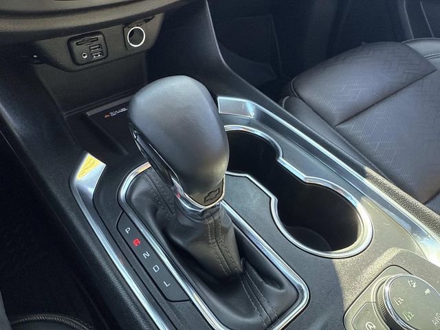 Used 2023 Chevrolet Traverse High Country image 31