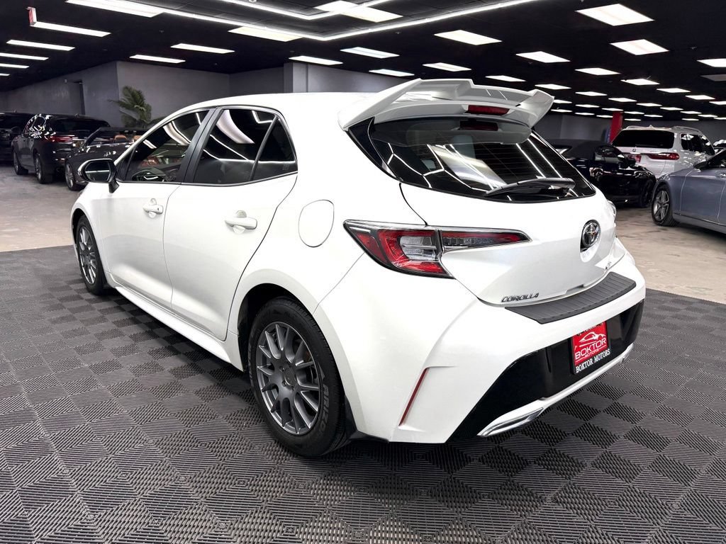 Used 2019 Toyota Corolla XSE FWD image 11