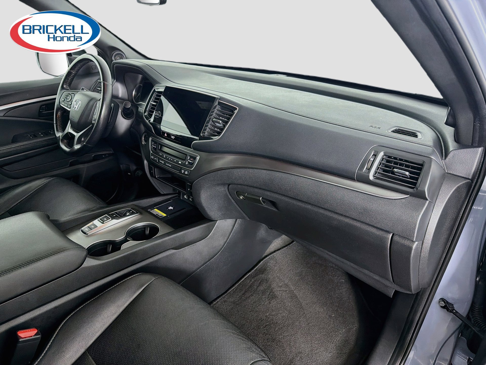 Used 2025 Honda Passport EX-L image 15