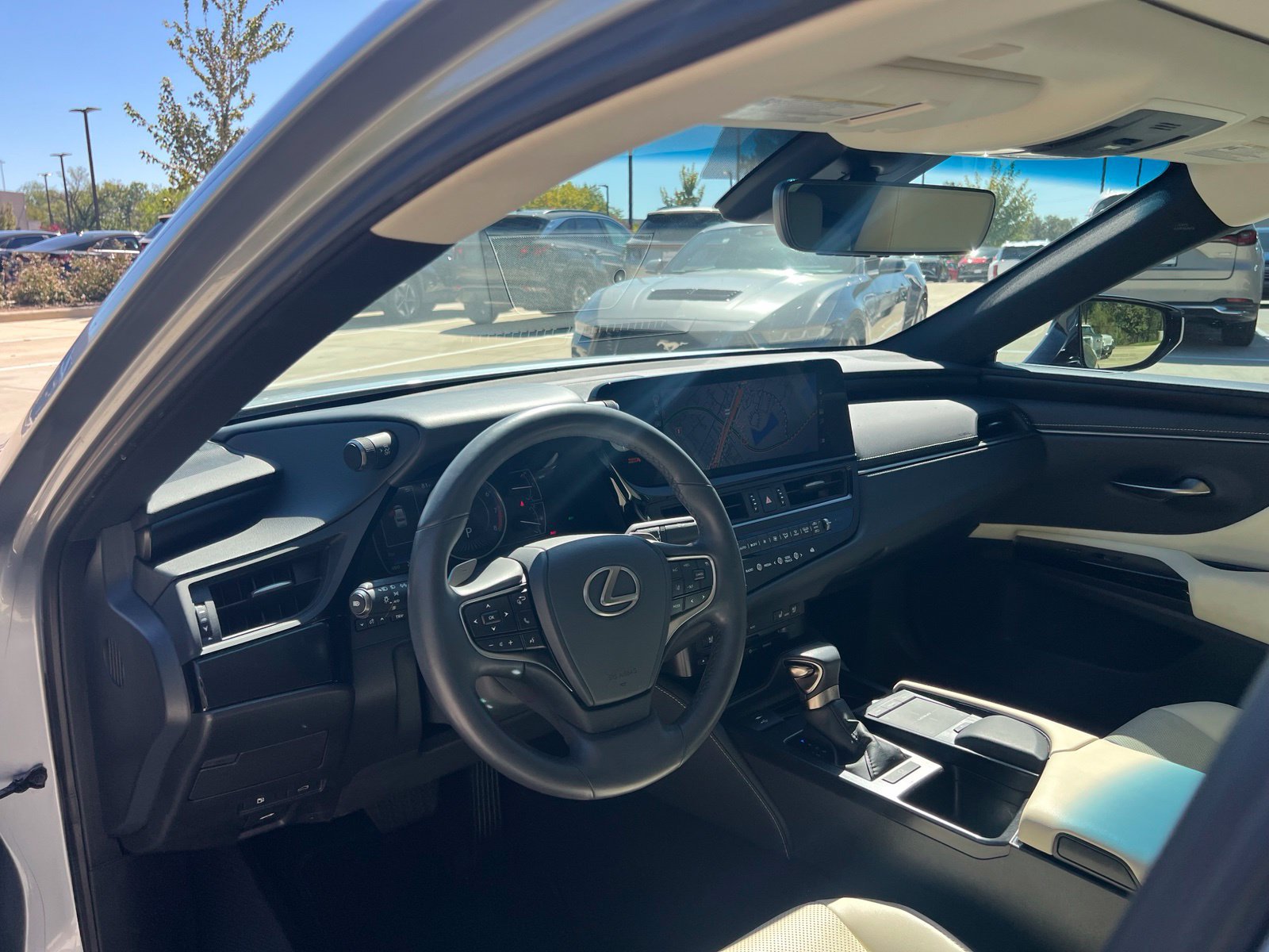 Used 2022 Lexus ES 350 w/ Premium Package FWD image 22