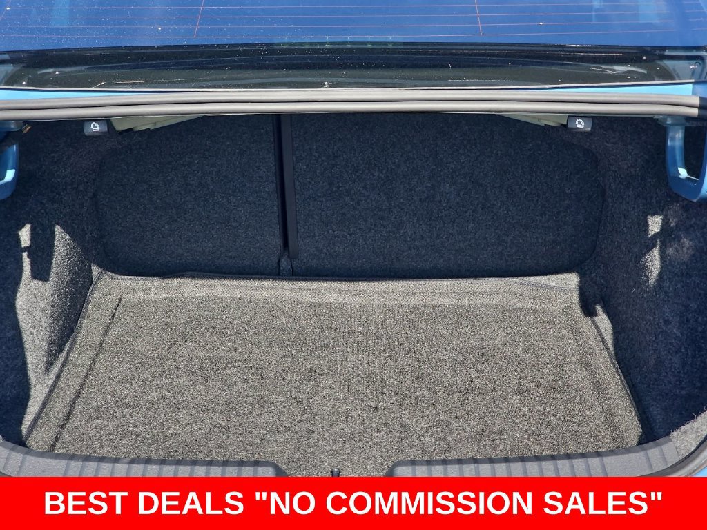 Used 2025 Volkswagen Jetta Sport FWD image 12