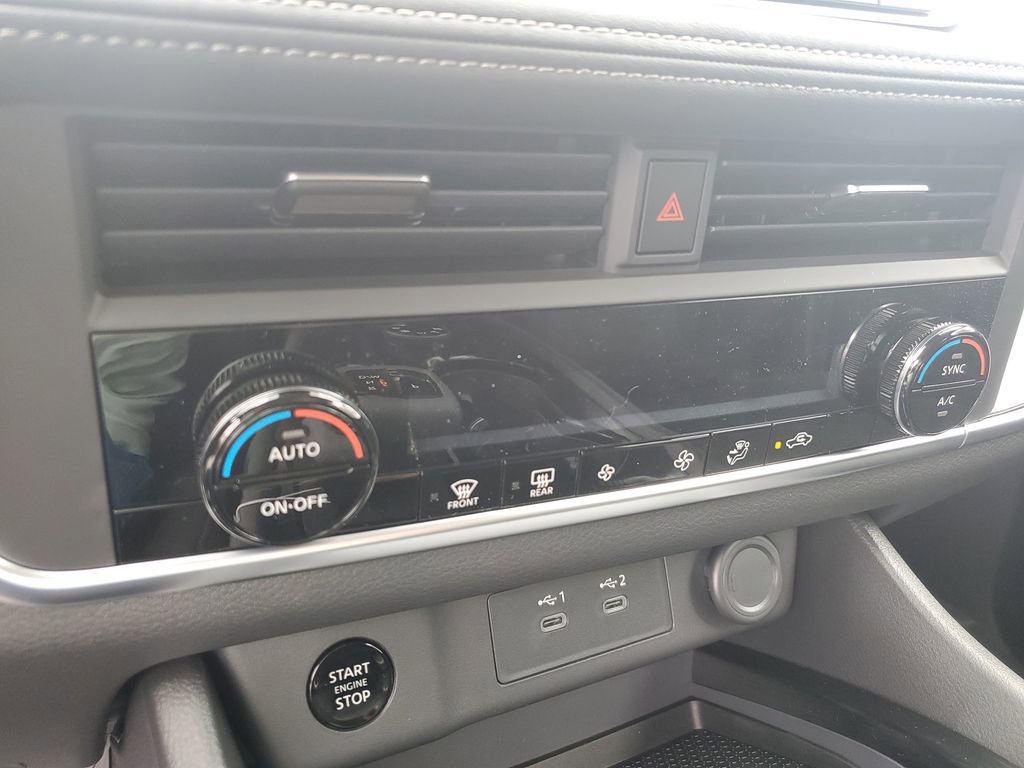 New 2026 Nissan Rogue SV image 18