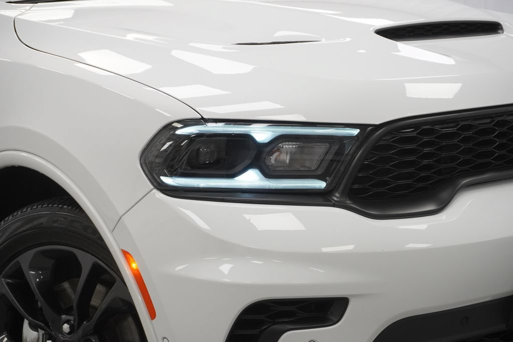Certified 2023 Dodge Durango R/T w/ Blacktop Package AWD/4WD image 5