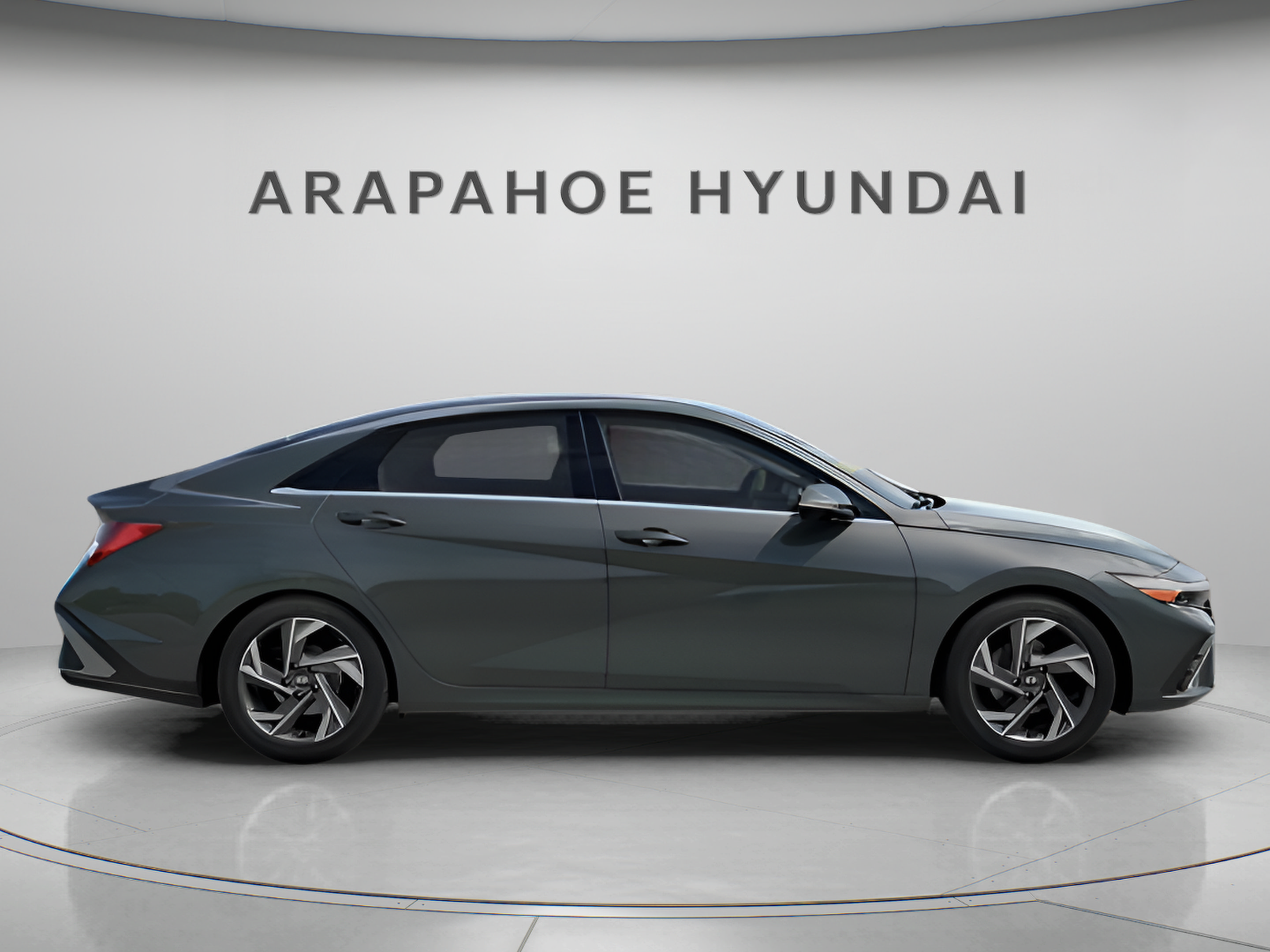 New 2026 Hyundai Elantra Limited FWD image 5