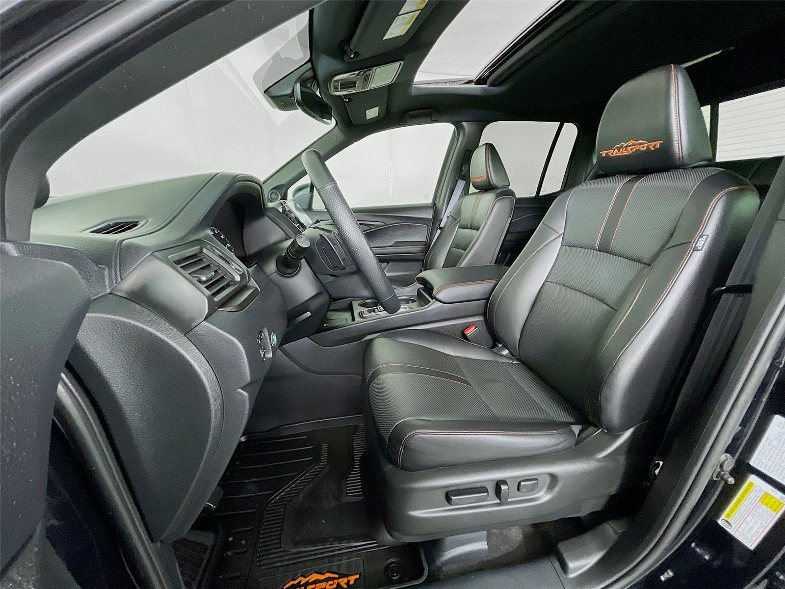 Used 2025 Honda Ridgeline TrailSport image 27