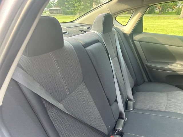 Used 2015 Nissan Sentra SV FWD image 22