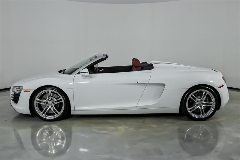 Used 2011 Audi R8 V8 AWD/4WD image 8
