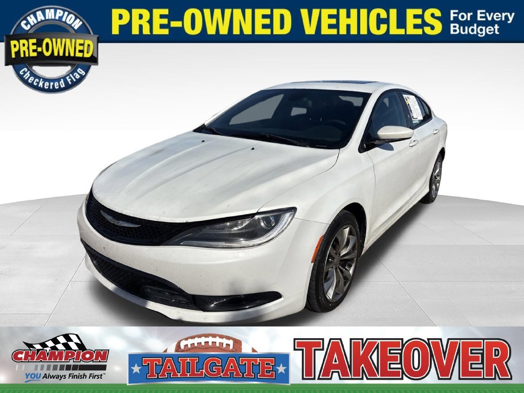 Used 2015 Chrysler 200 S FWD image 1