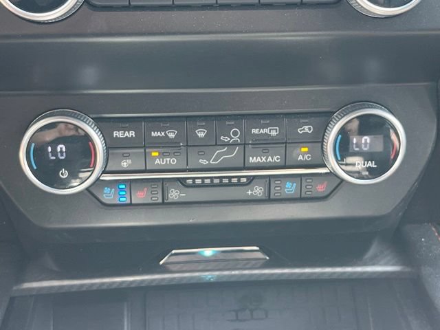 Used 2021 Ford Expedition Limited AWD/4WD image 19