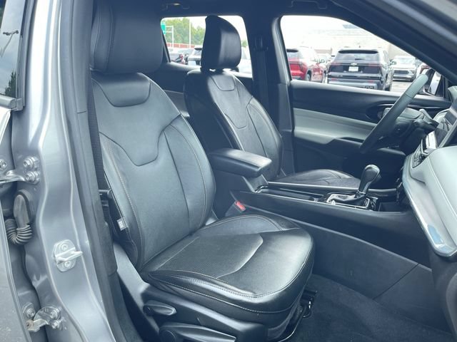 Used 2023 Jeep Compass Limited AWD/4WD image 26