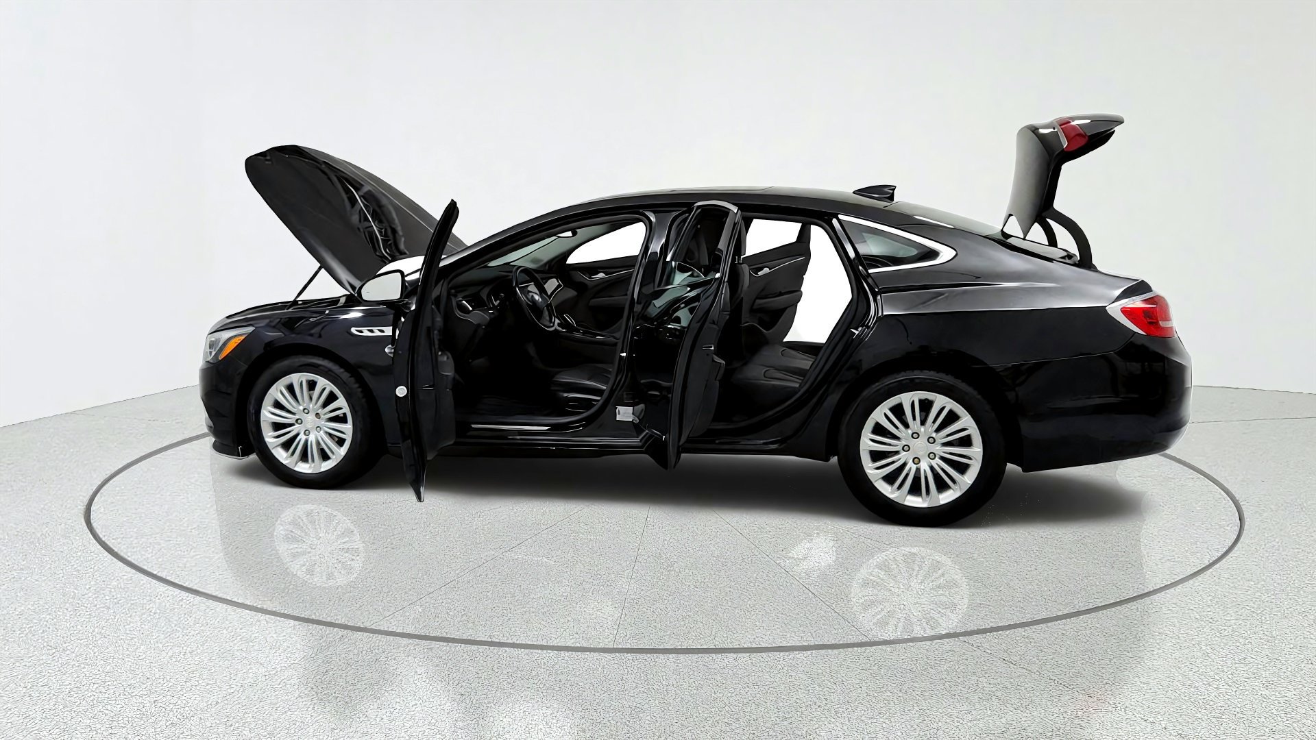 Used 2019 Buick LaCrosse Essence w/ Sun and Shade Package FWD image 10