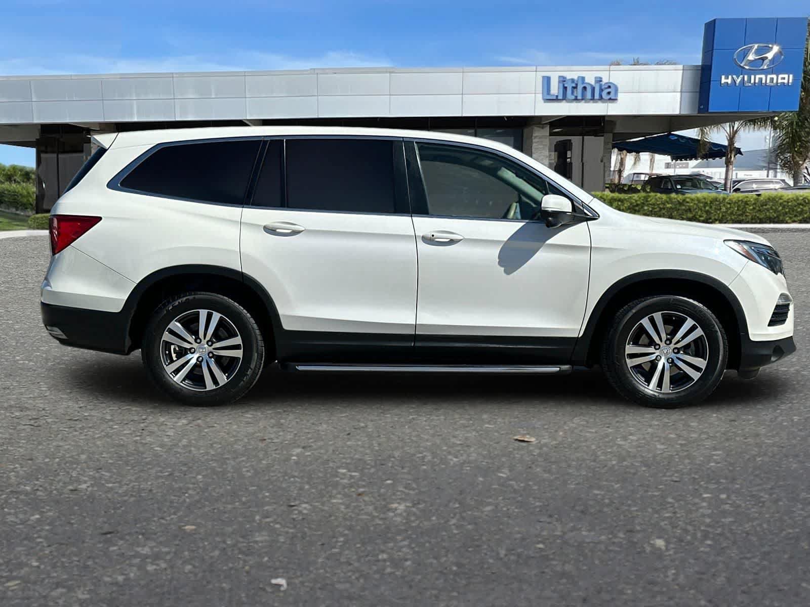 Used 2017 Honda Pilot EX-L image 9
