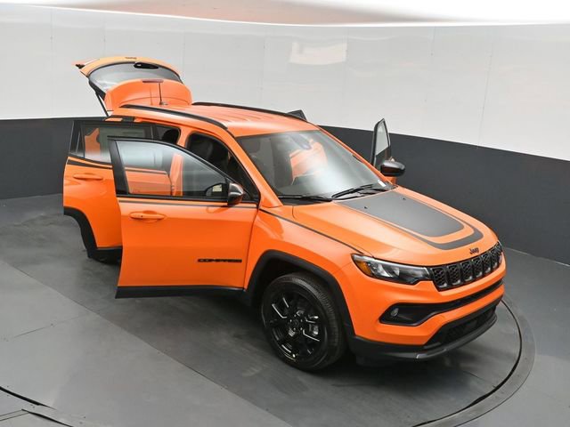 New 2026 Jeep Compass Latitude AWD/4WD image 50