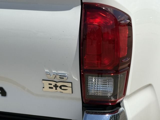 Used 2023 Toyota Tacoma SR5 RWD image 6