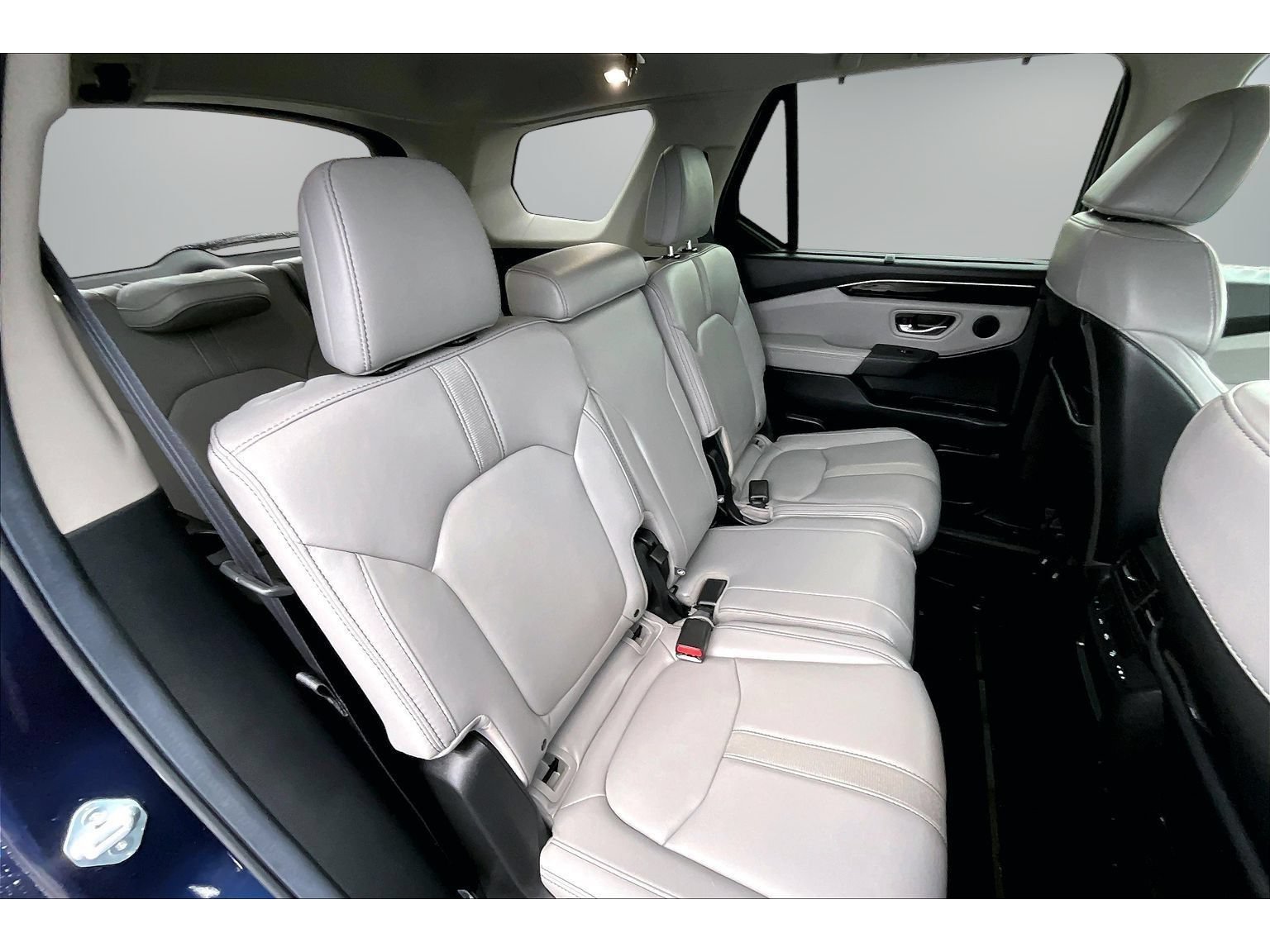 Used 2025 Honda Pilot EX-L image 21