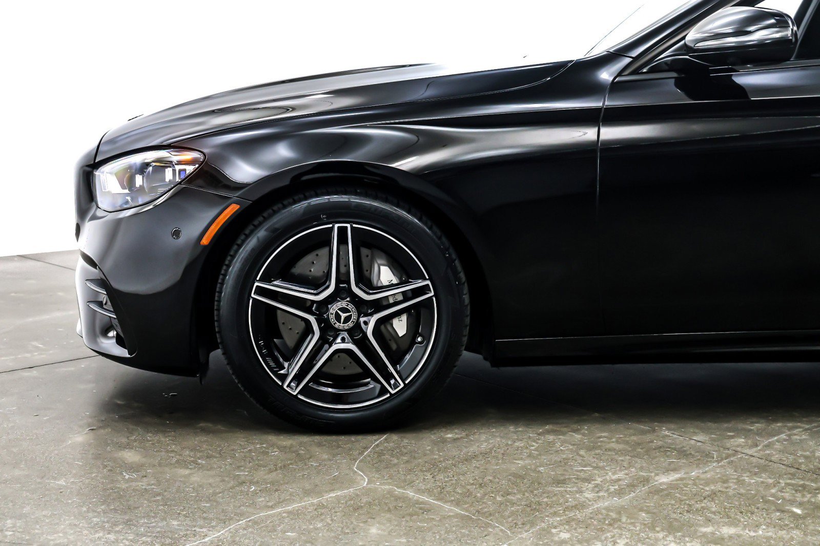 Used 2022 Mercedes-Benz E 350 Sedan image 11