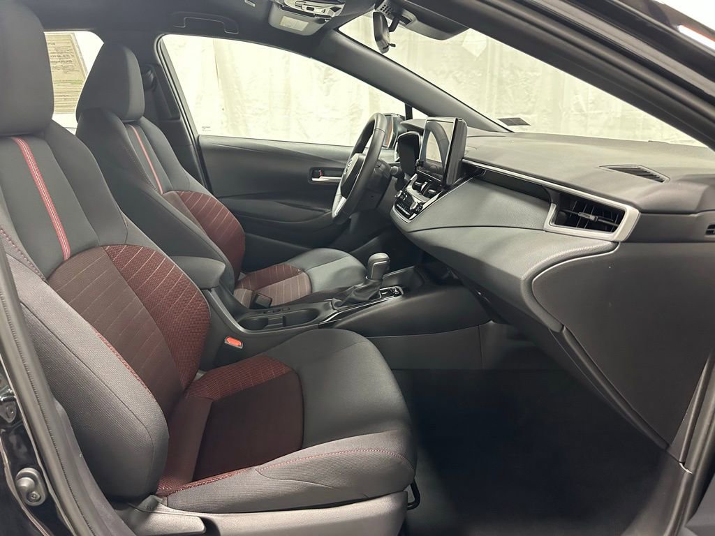 Used 2026 Toyota Corolla SE FWD image 59