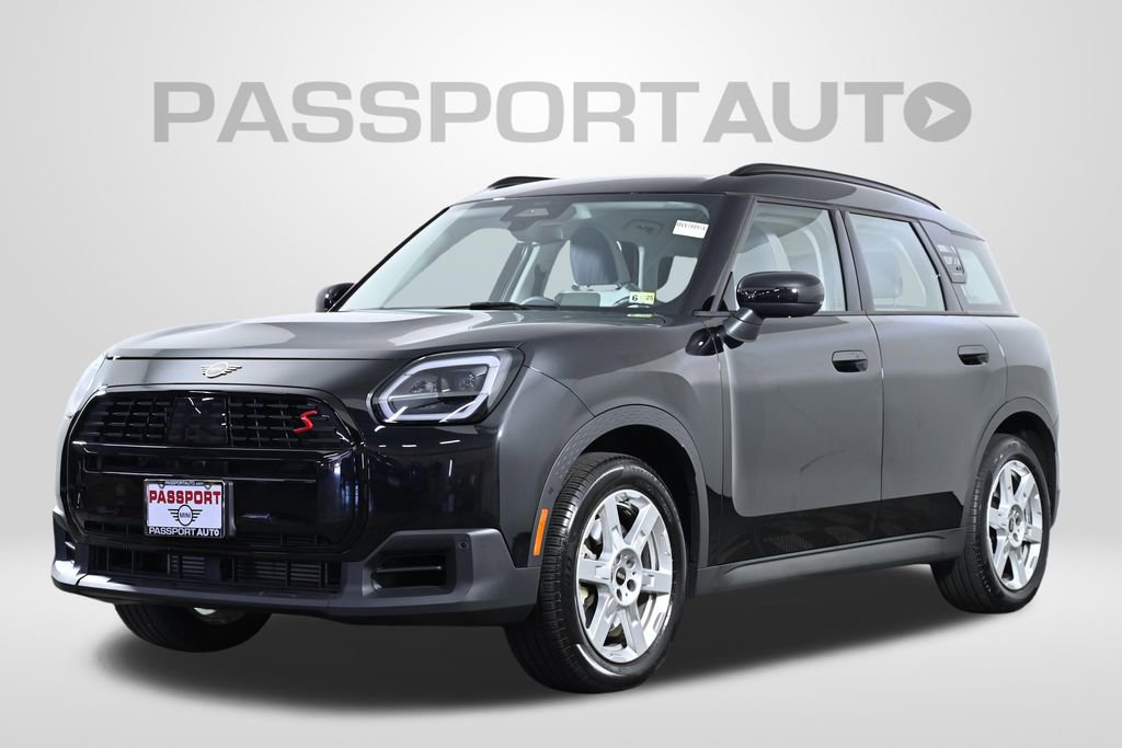 Certified 2025 MINI Cooper Countryman S AWD/4WD image 1
