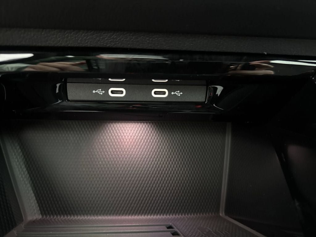 New 2026 Volkswagen GTI SE FWD image 35