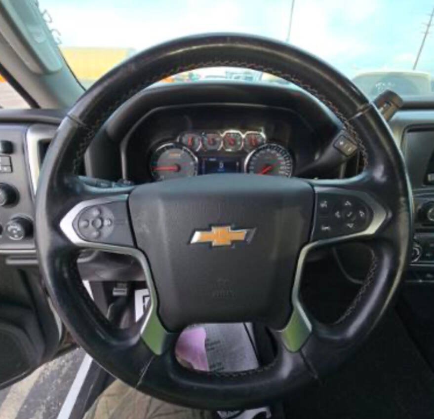 Used 2015 Chevrolet Silverado 3500 LT w/ LT Convenience Package AWD/4WD image 14