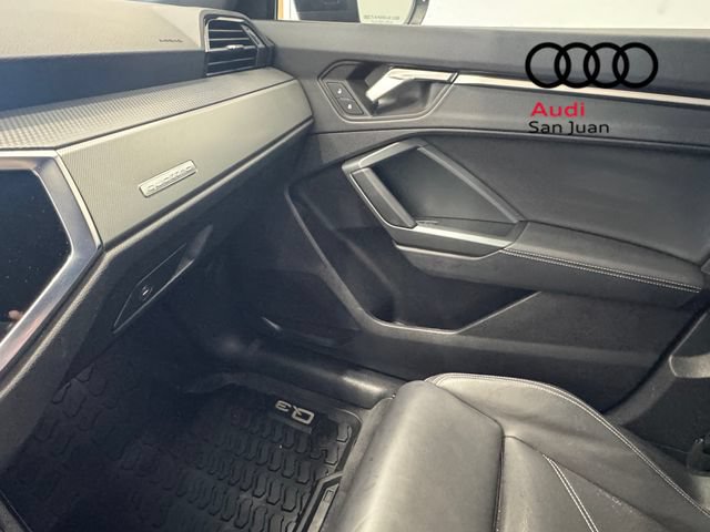 Certified 2025 Audi Q3 2.0T Premium w/ Convenience Package AWD/4WD image 32