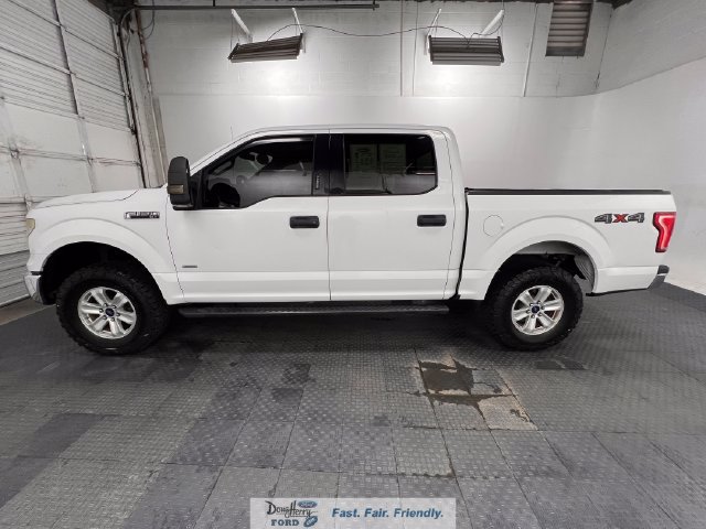 Used 2016 Ford F150 XLT AWD/4WD image 4